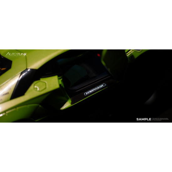 AUTO TUNE 1/18 LBWK wide body version Lamborghini Aventador Full-Opening/Full-Electronic Control/Full-Lighting